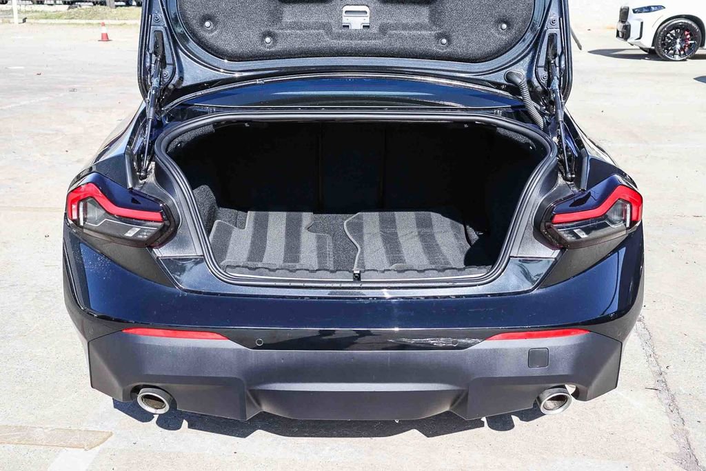 Used 2025 BMW 230i 230i w/ Premium Package image 28