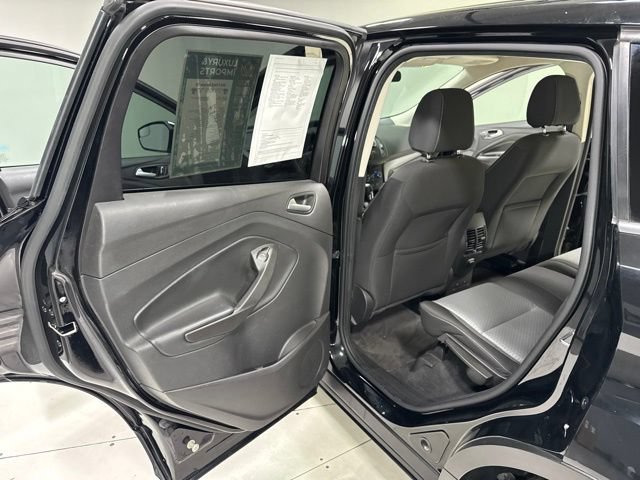 Used 2017 Ford Escape SE AWD/4WD image 23