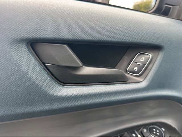 Used 2025 Ford Maverick XLT w/ Black Appearance Package image 35