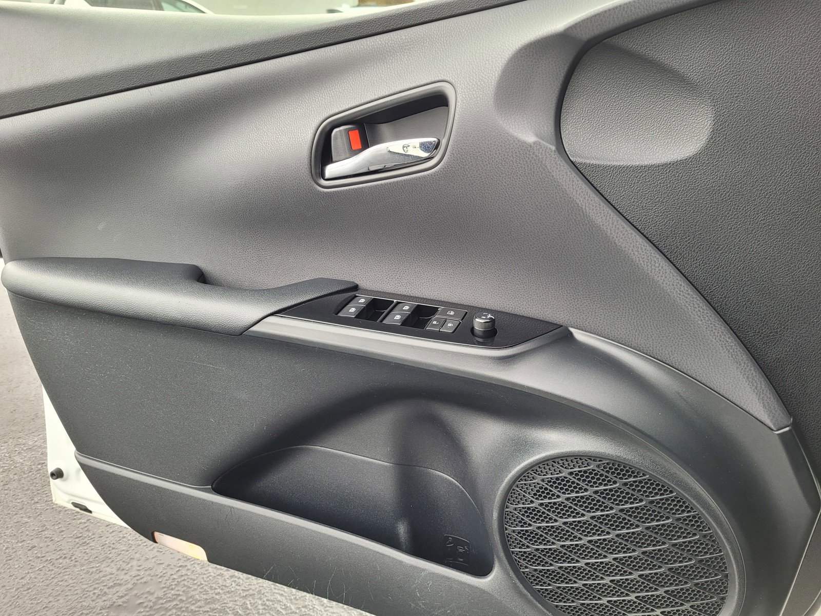 Used 2017 Toyota Prius Two image 23