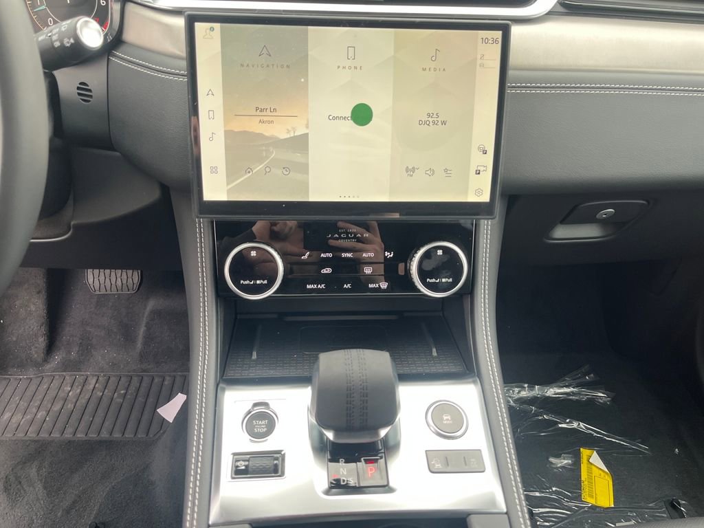 New 2026 Jaguar F-PACE R-Dynamic S image 15