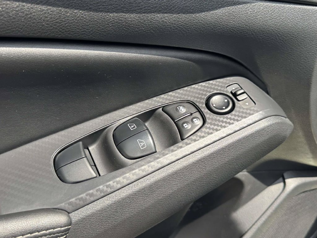 Certified 2025 Nissan Altima 2.5 SV w/ SV Special Edition Package AWD/4WD image 18