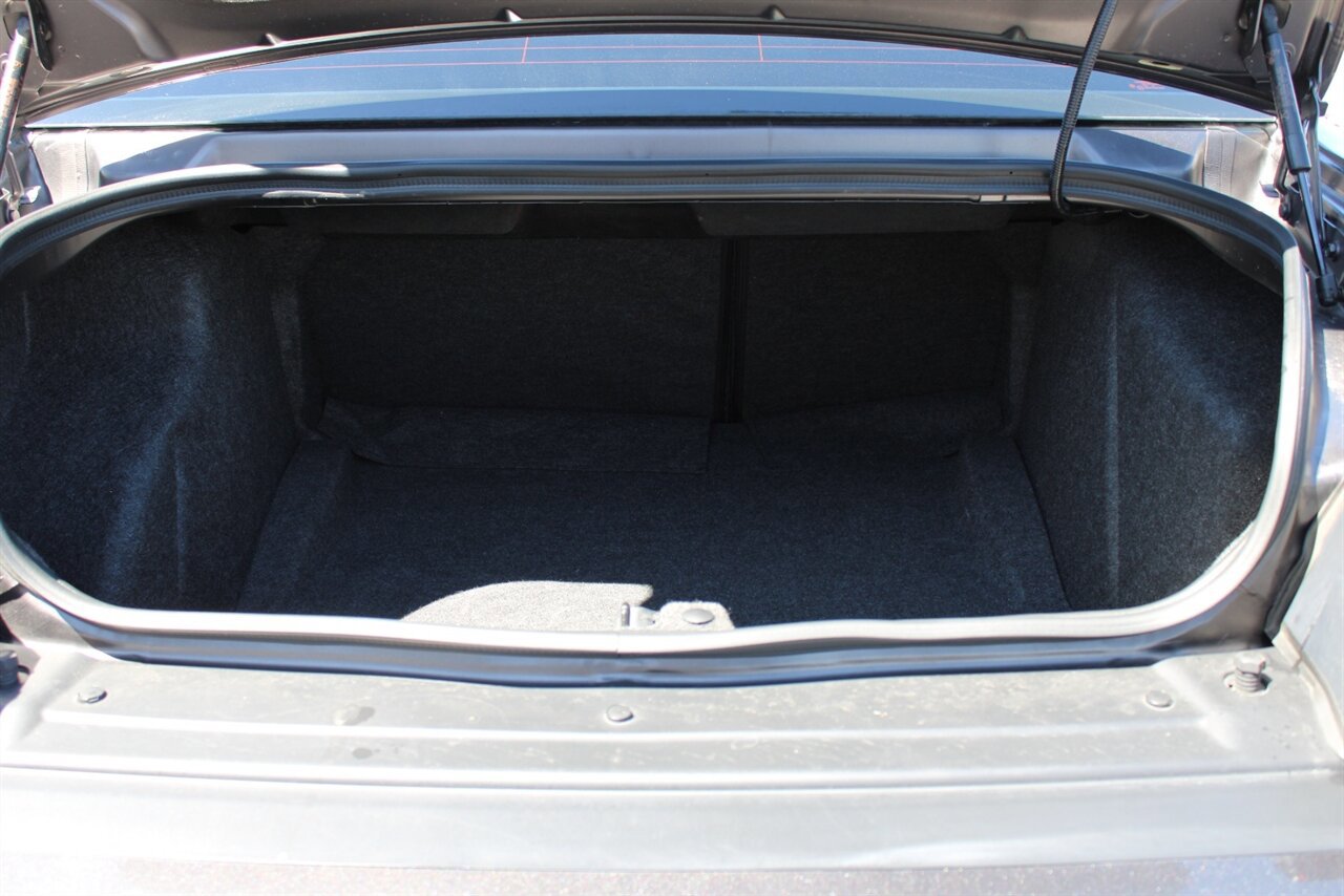 Used 2022 Dodge Challenger R/T Scat Pack RWD image 22