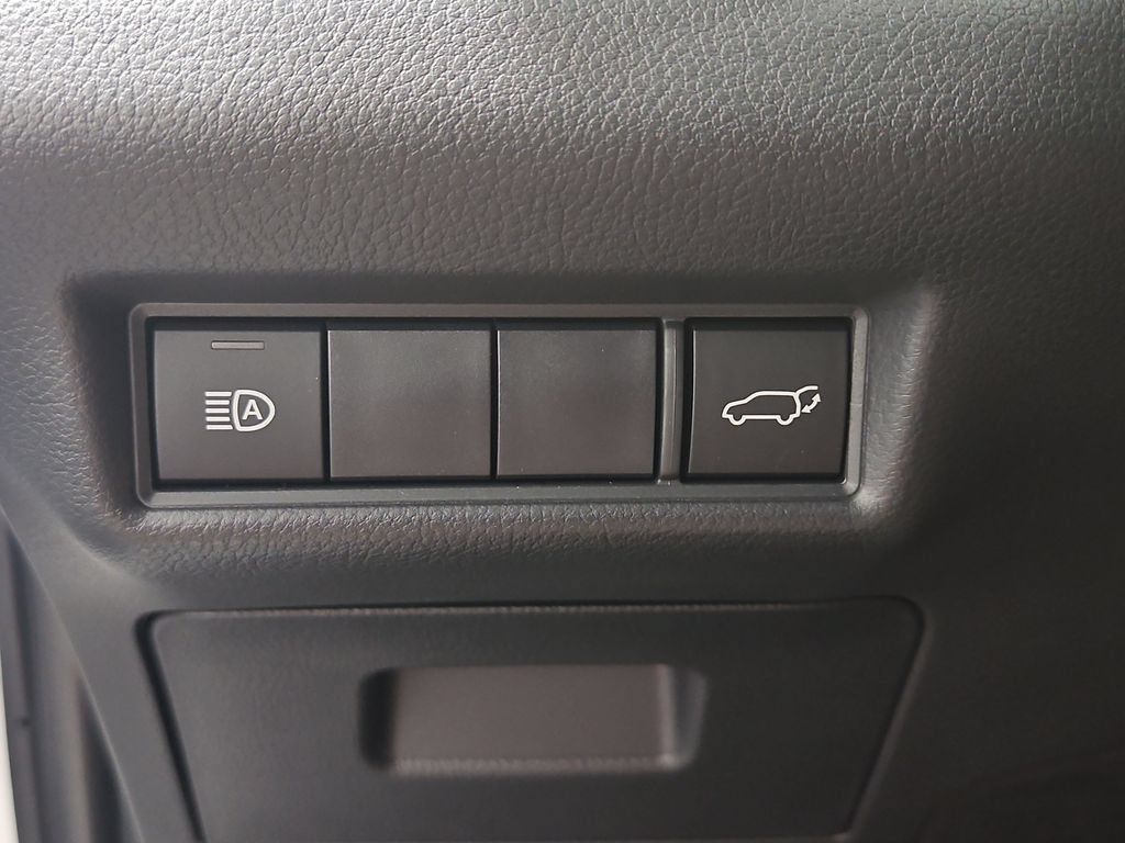 New 2026 Toyota Grand Highlander XLE FWD image 17