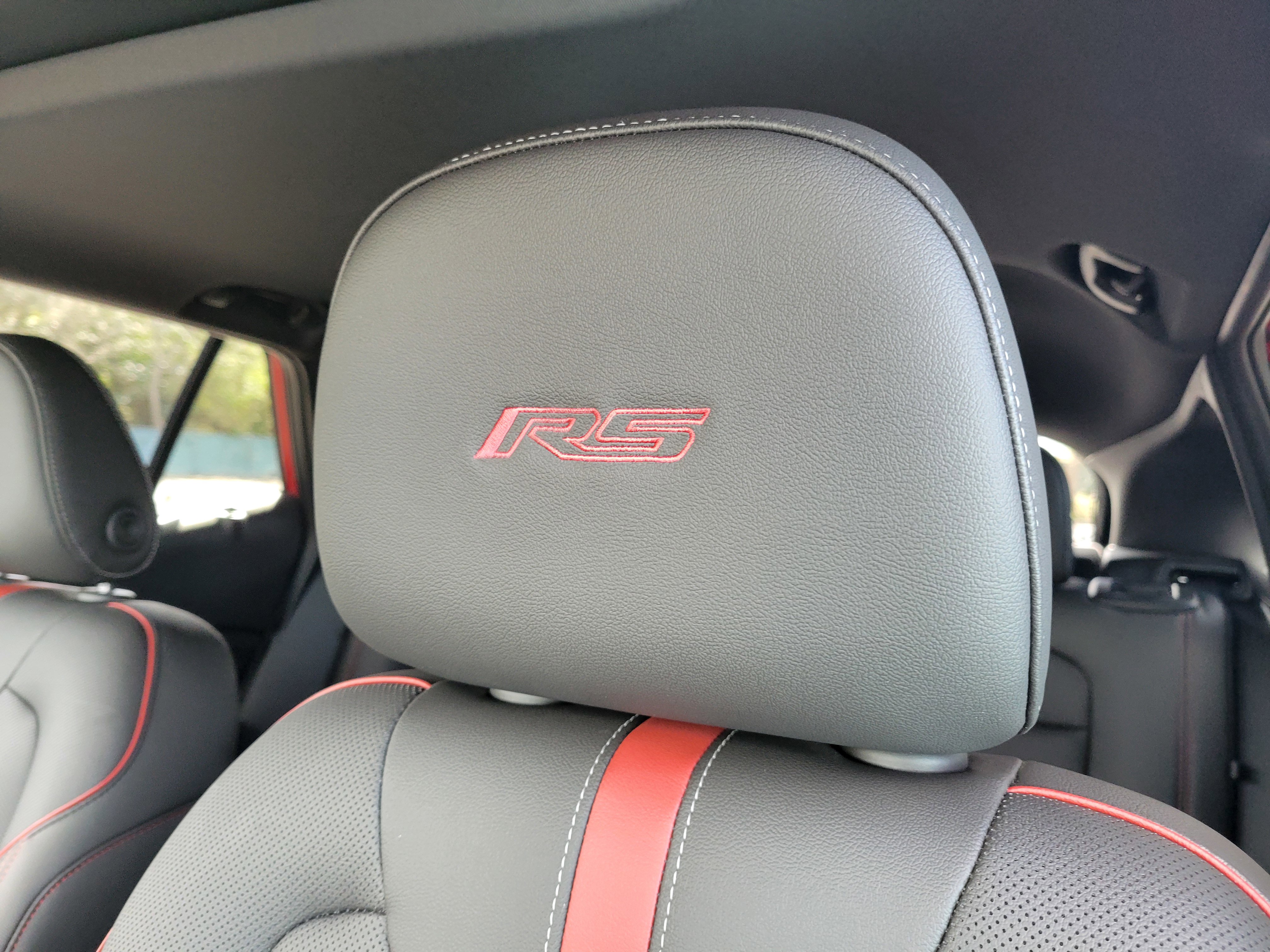 New 2026 Chevrolet Trax RS w/ Sunroof Package image 10