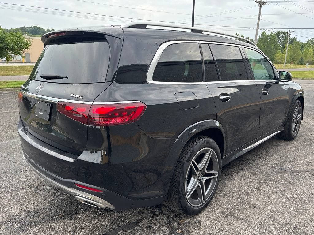 Used 2026 Mercedes-Benz GLS 450 4MATIC image 5