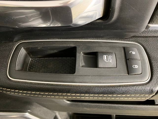 Used 2022 RAM 2500 Laramie AWD/4WD image 32