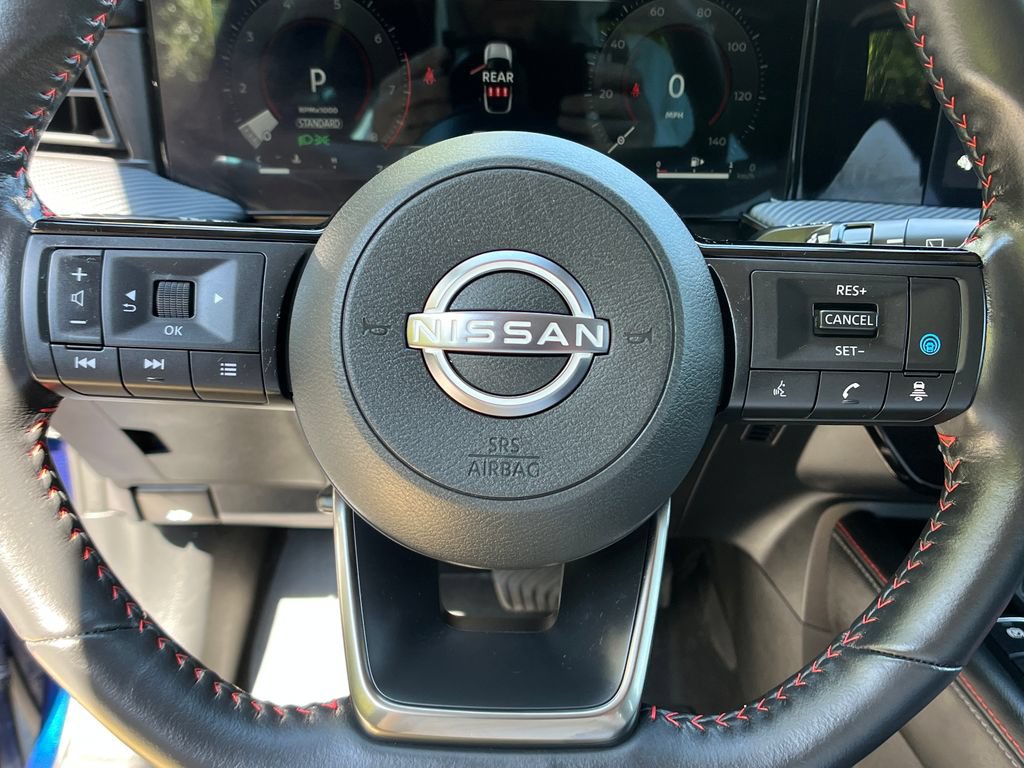 Used 2025 Nissan Kicks SR w/ SR Premium Package AWD/4WD image 14