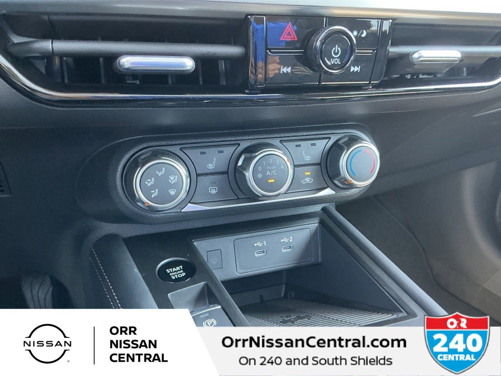 New 2025 Nissan Kicks SV w/ SV Premium Package image 23