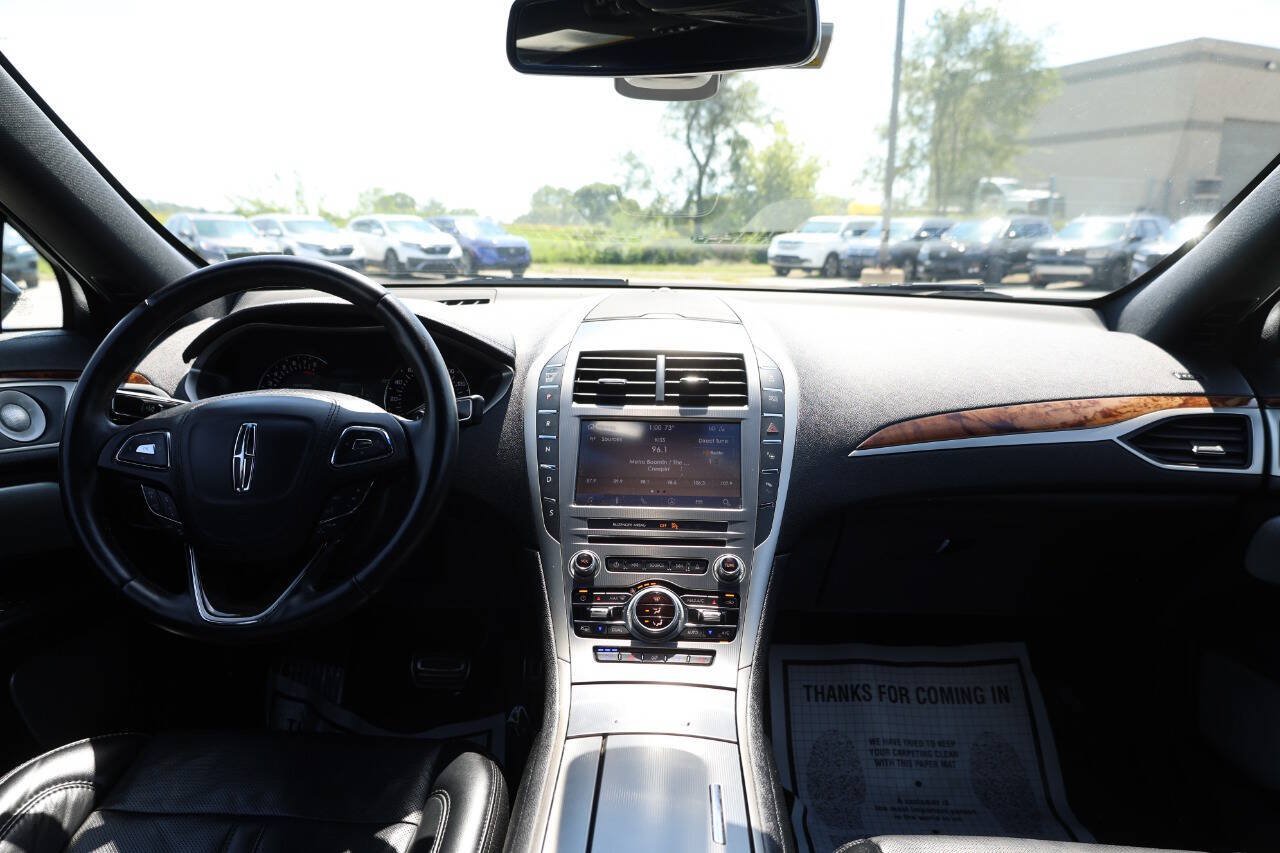 Used 2020 Lincoln MKZ Reserve w/ Luxury Package FWD image 14