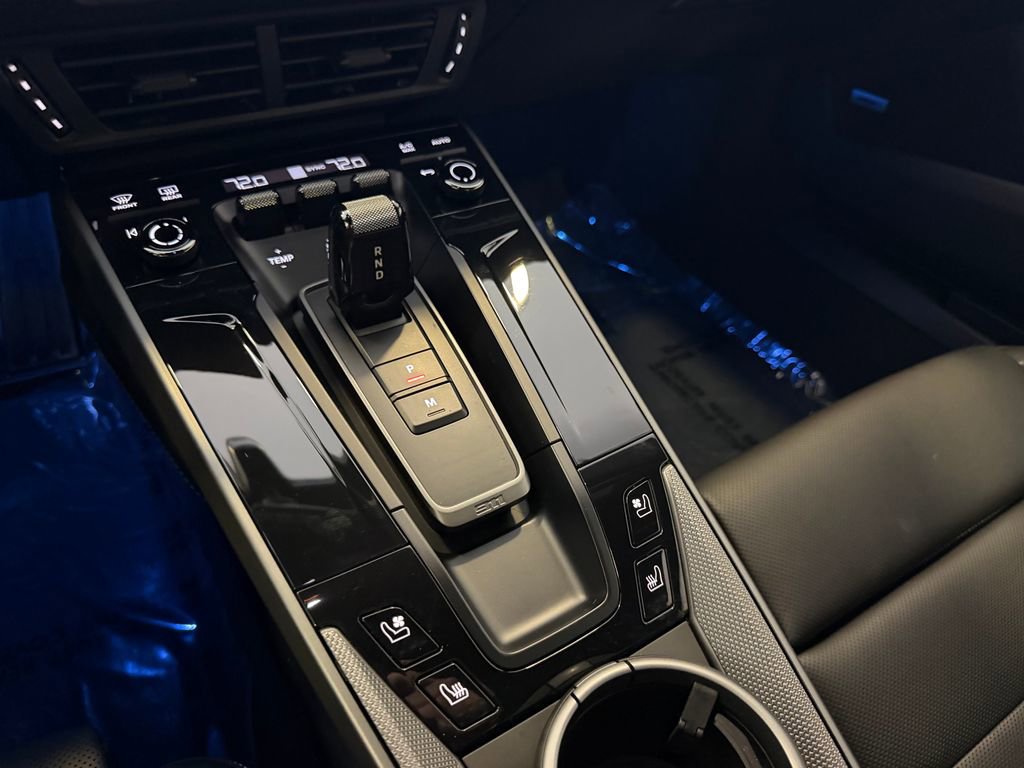 Certified 2025 Porsche 911 Carrera RWD image 18