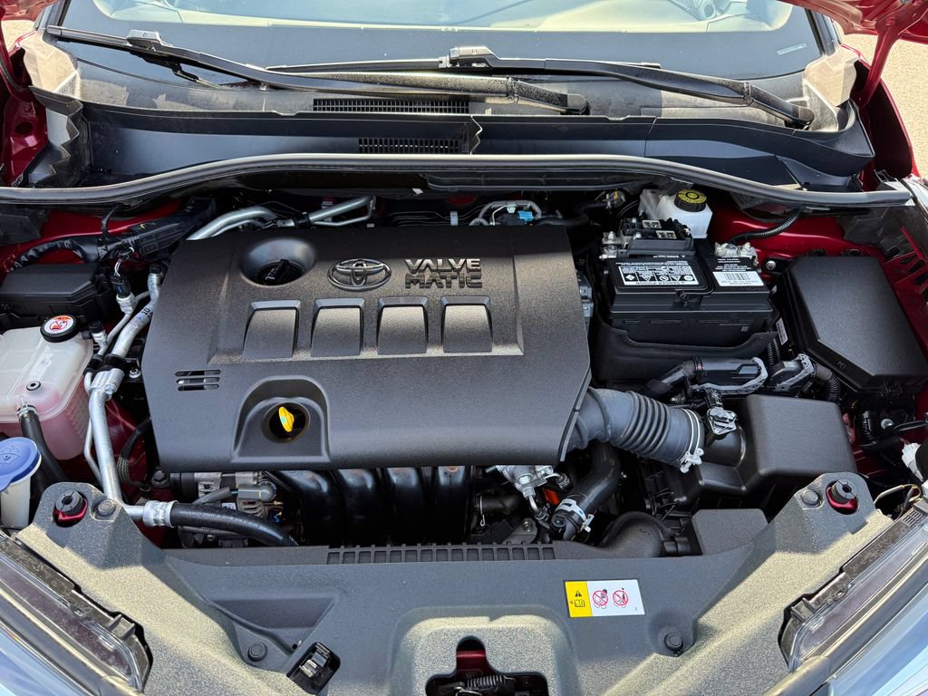 Used 2019 Toyota C-HR LE FWD image 11