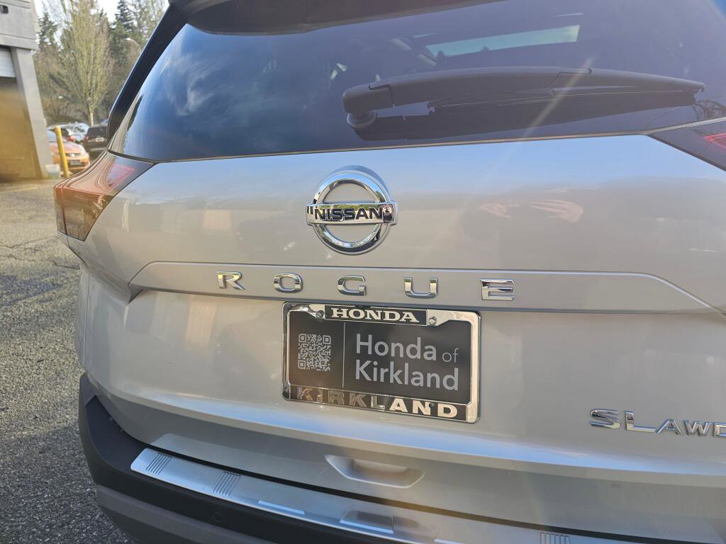 Used 2021 Nissan Rogue SL image 15