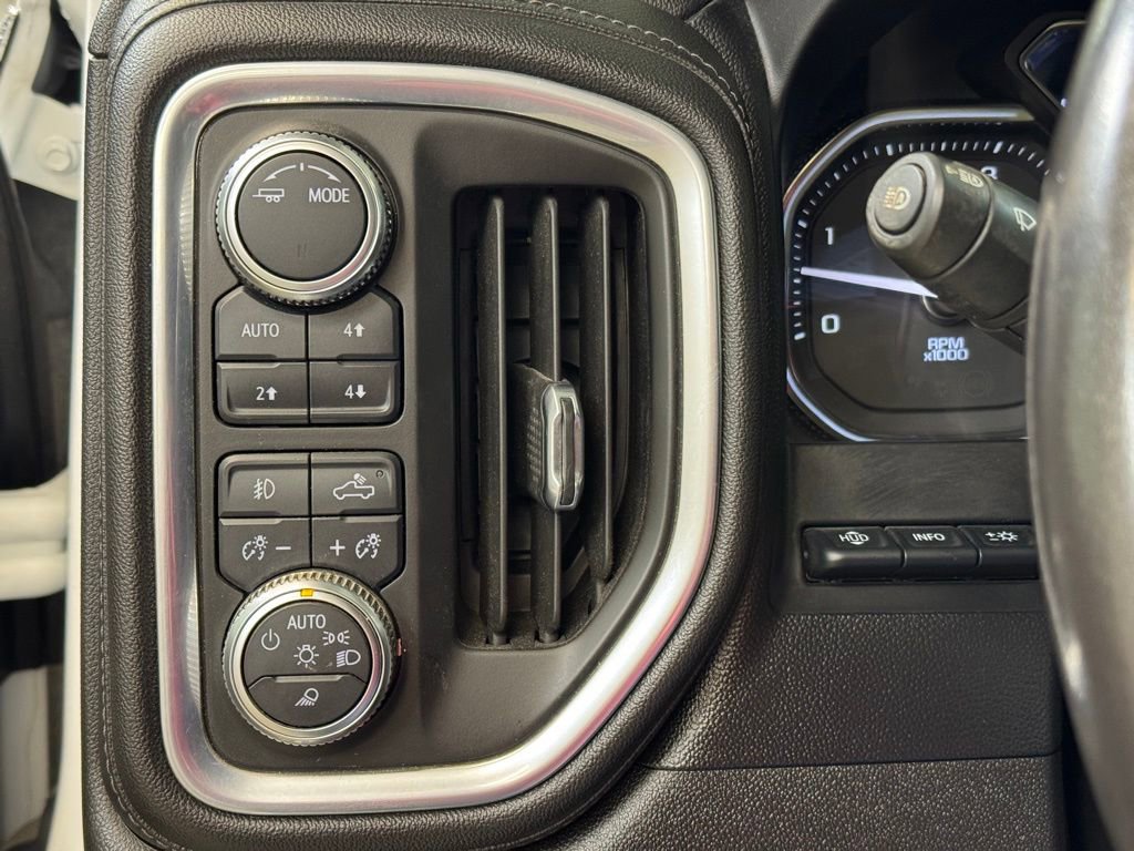 Used 2021 GMC Sierra 3500 Denali w/ Denali Ultimate Package image 30