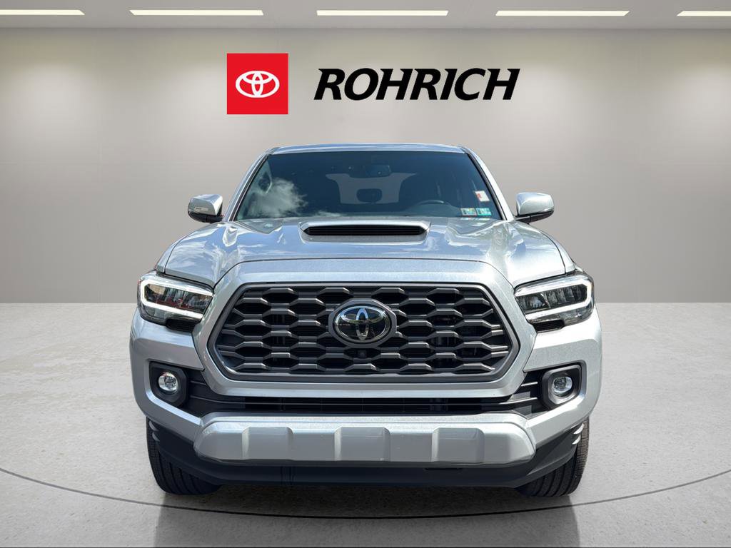Used 2023 Toyota Tacoma TRD Sport w/ TRD Premium Sport Package AWD/4WD image 2