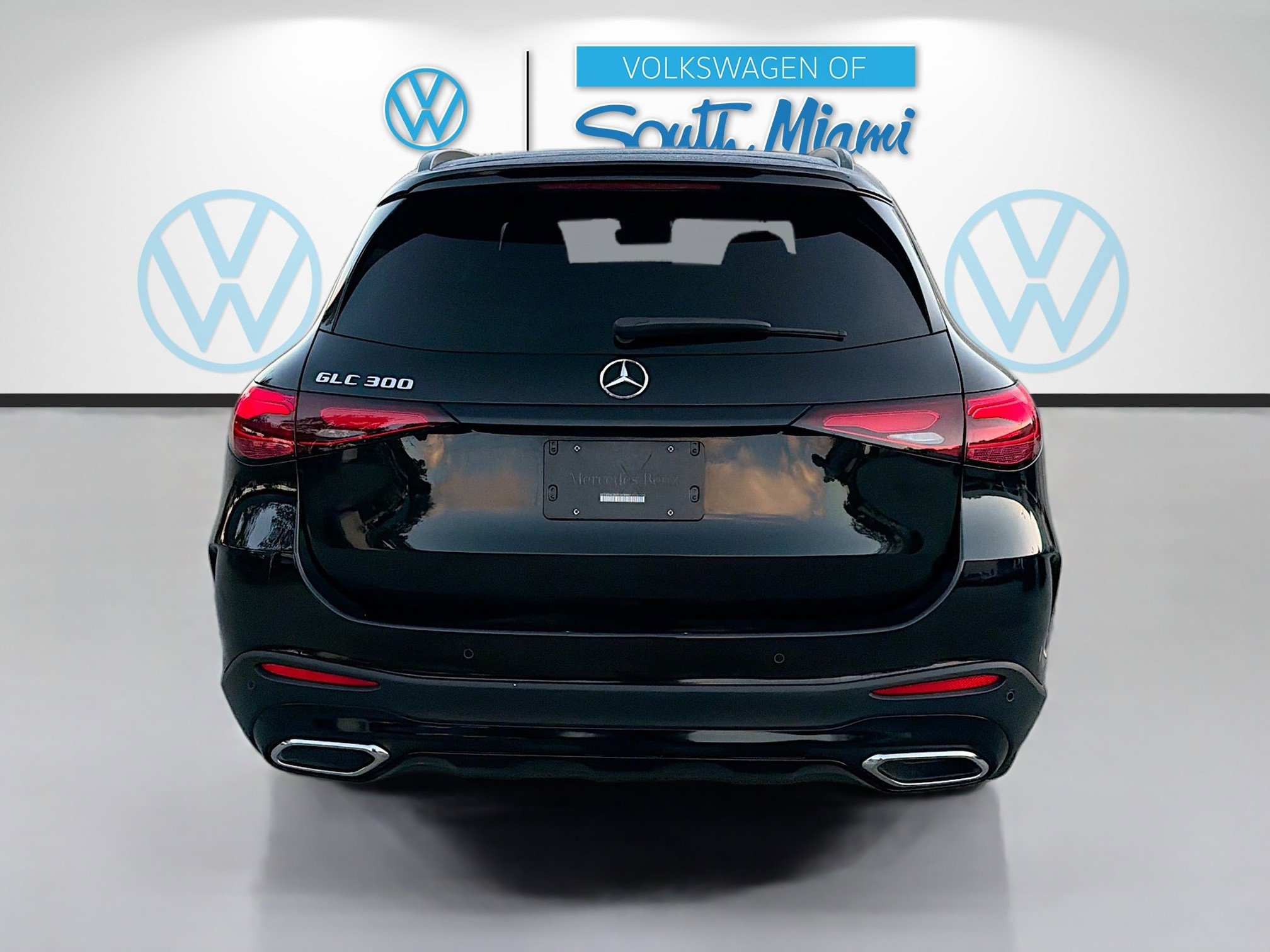 Used 2023 Mercedes-Benz GLC 300 image 6