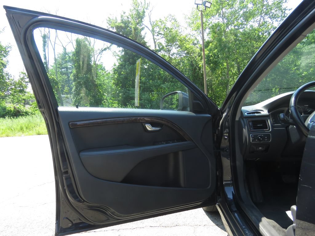 Used 2016 Volvo S80 T5 w/ Convenience Package FWD image 9