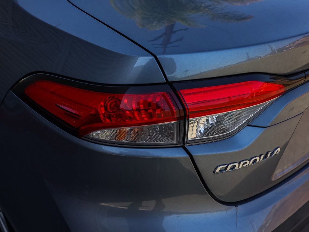 Used 2024 Toyota Corolla LE image 7