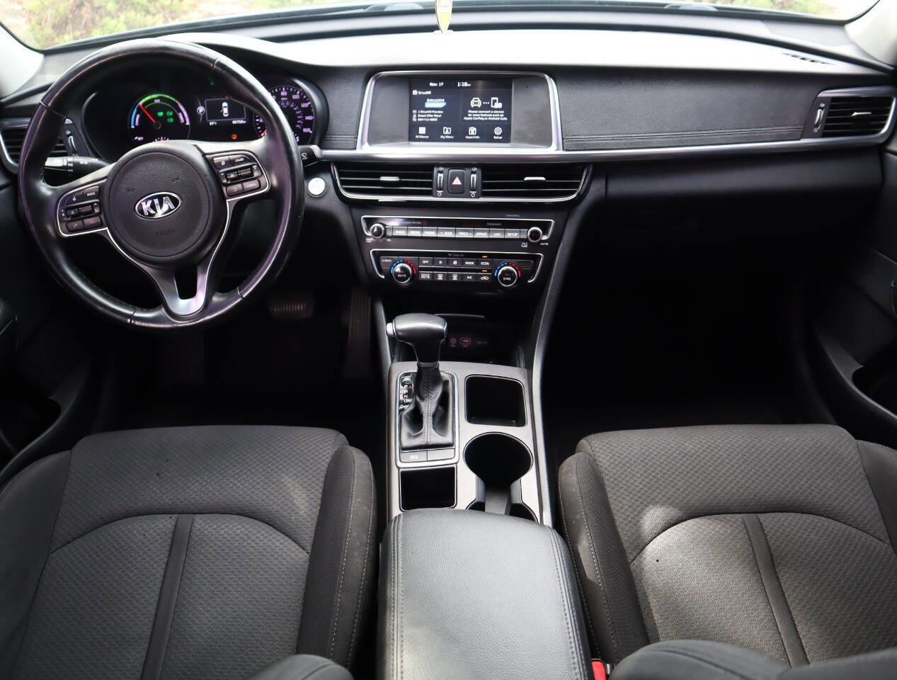 Used 2017 Kia Optima Premium image 28