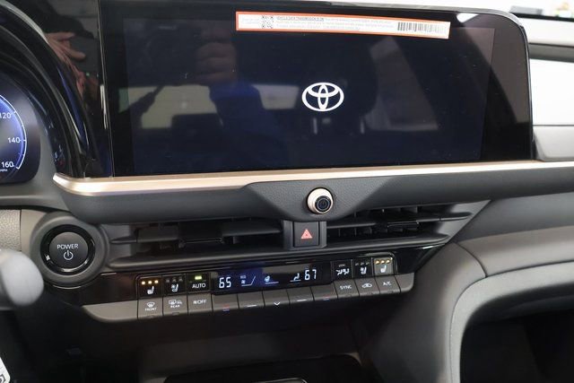 New 2026 Toyota Crown Platinum image 19