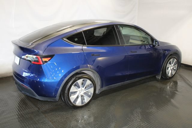 Used 2021 Tesla Model Y Long Range AWD/4WD image 5