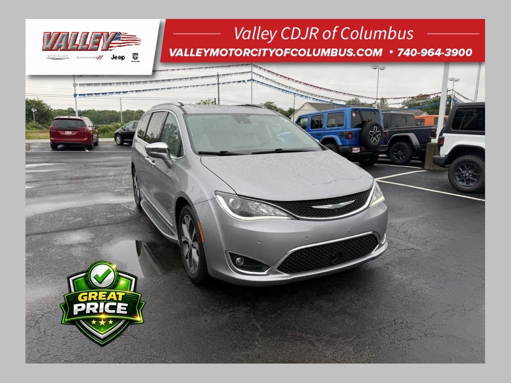 Certified 2017 Chrysler Pacifica Limited w/ Advanced Safetytec Group