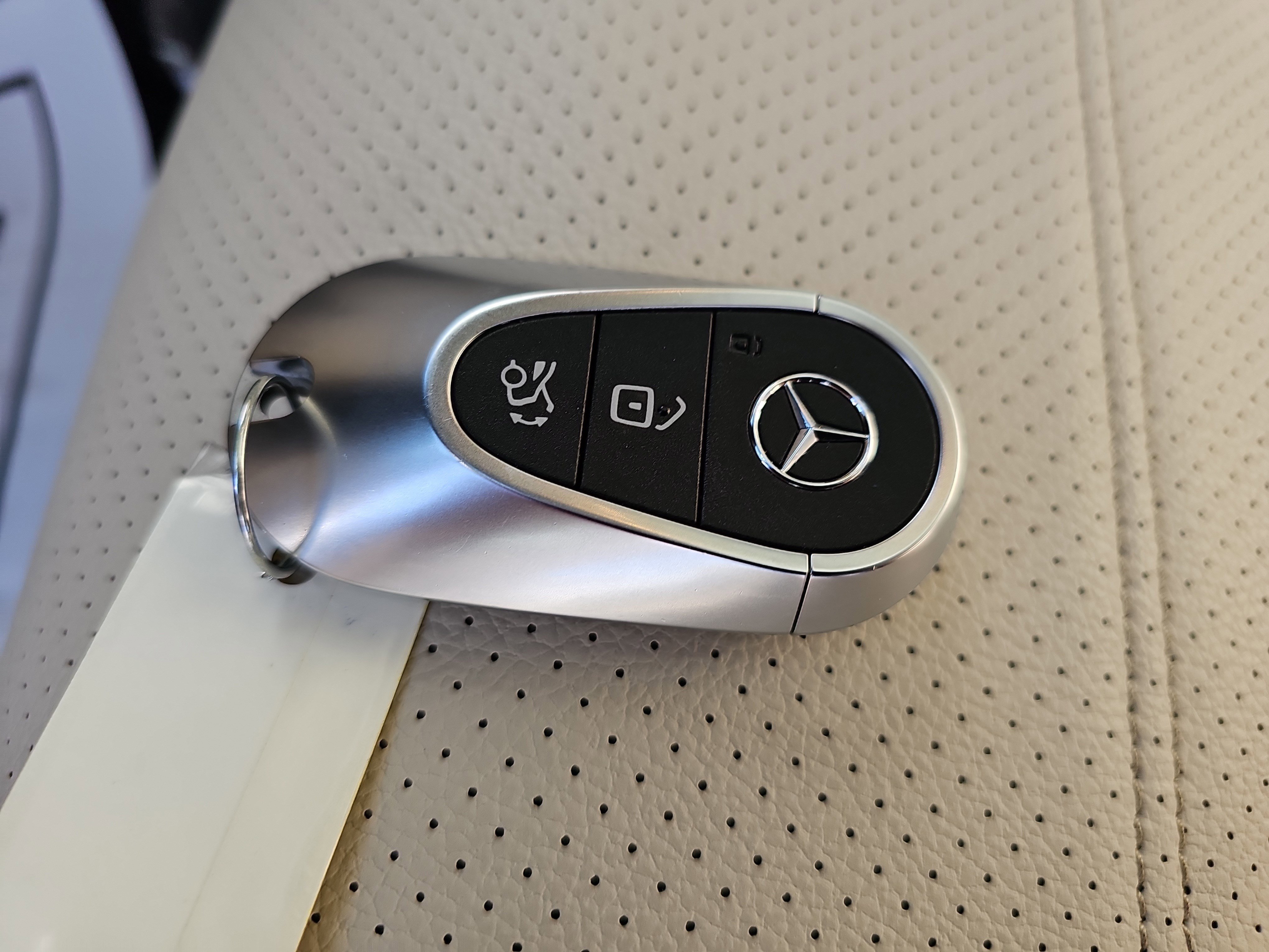 Certified 2022 Mercedes-Benz C 300 Sedan image 39