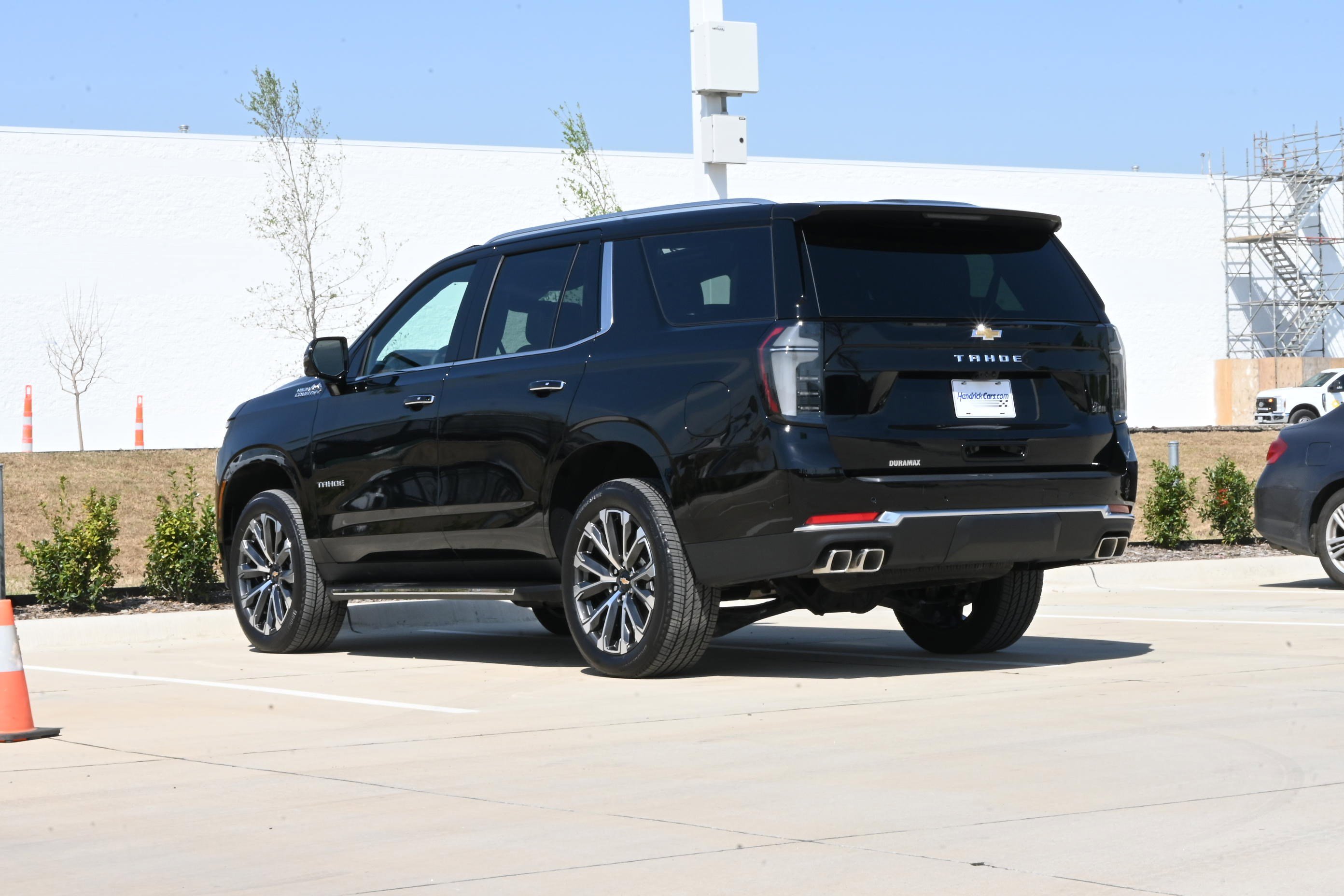 Used 2026 Chevrolet Tahoe High Country w/ Sun And Tow Package AWD/4WD image 6