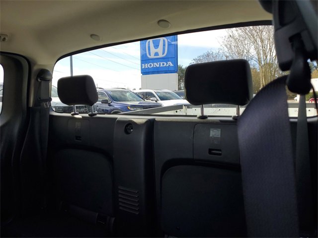 Used 2022 Nissan Frontier S image 11