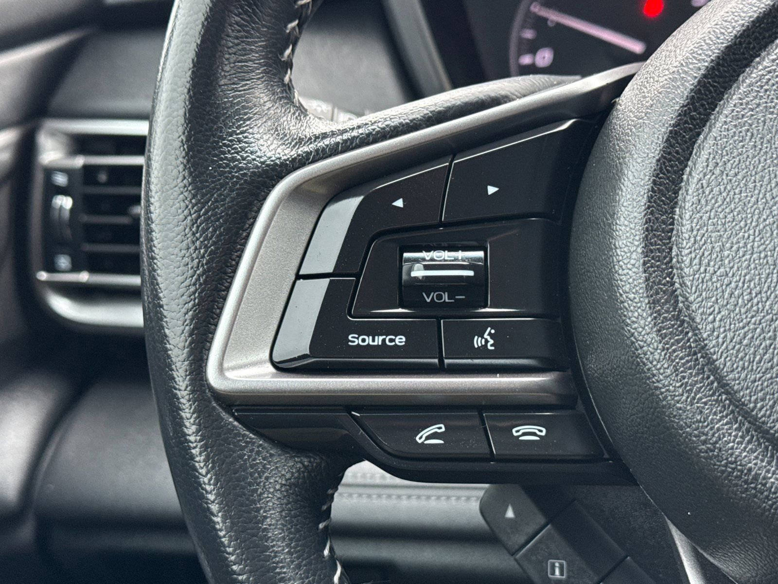 Used 2021 Subaru Outback Limited XT image 28