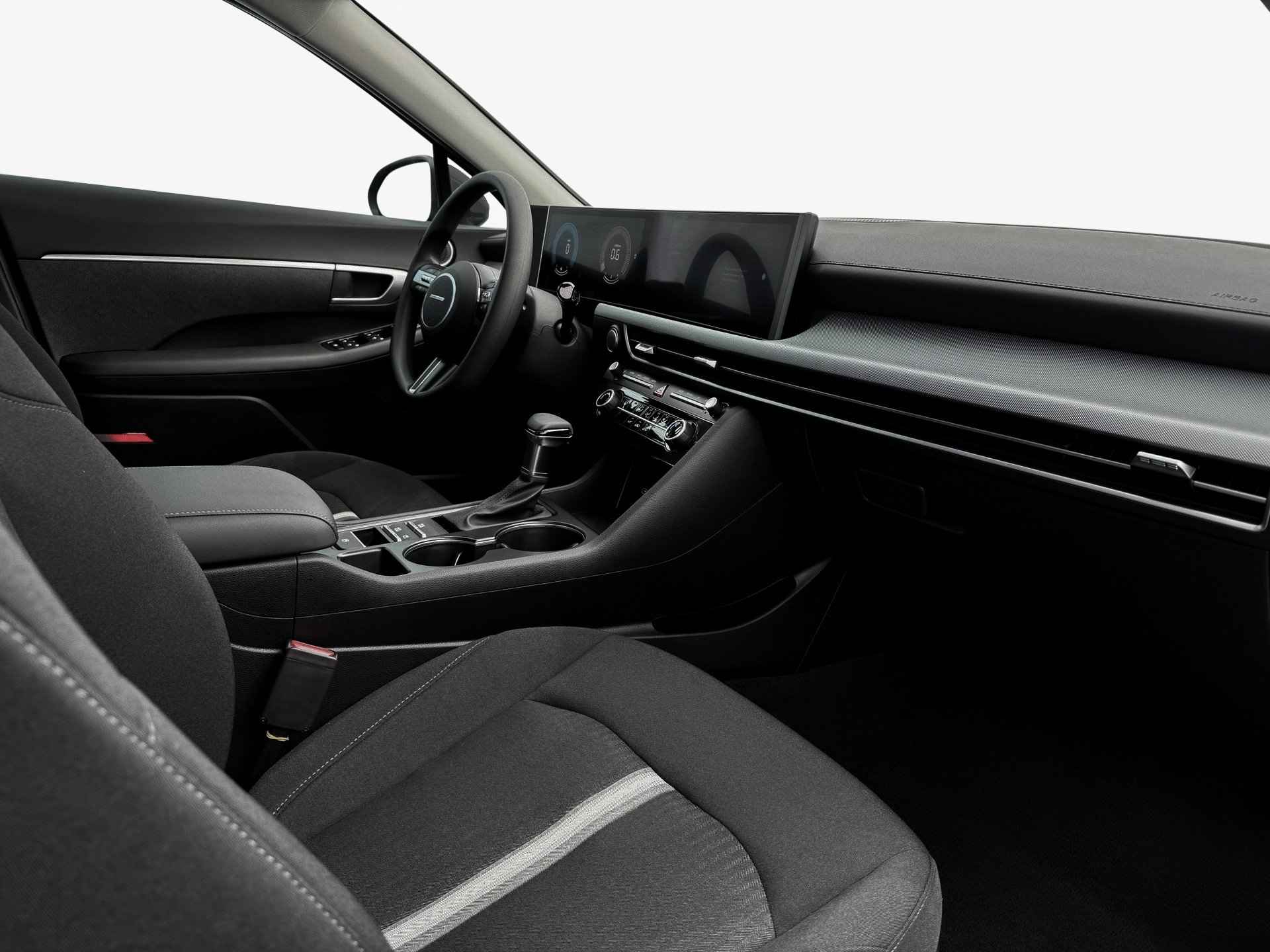 New 2025 Hyundai Sonata SE FWD image 15
