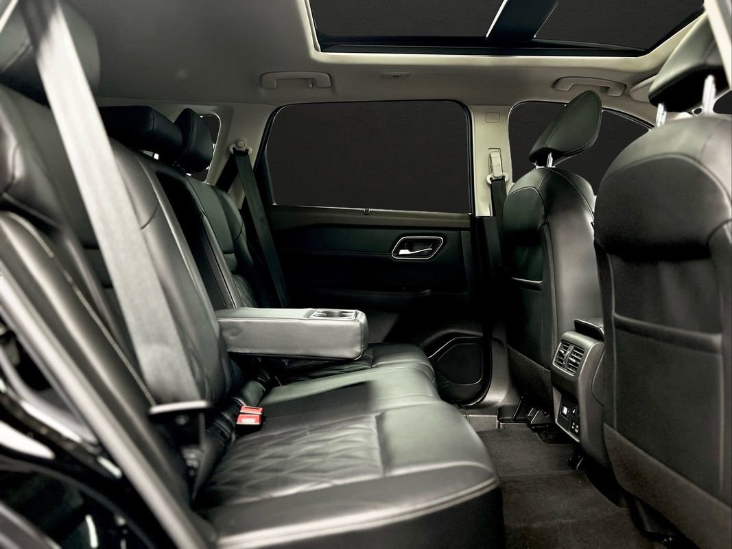 Used 2021 Nissan Rogue Platinum image 20