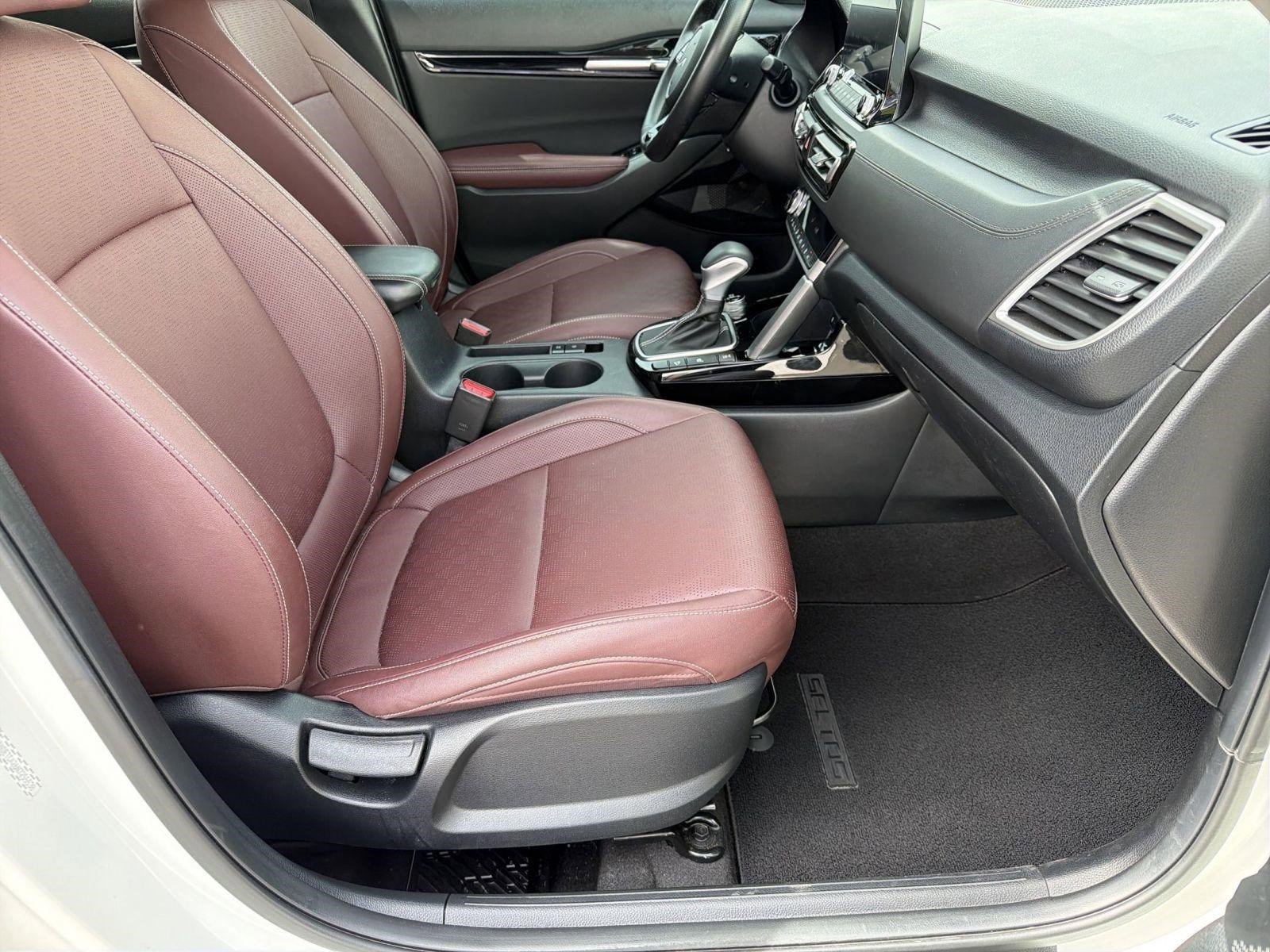 Used 2022 Kia Seltos SX w/ Sunroof Package AWD/4WD image 31