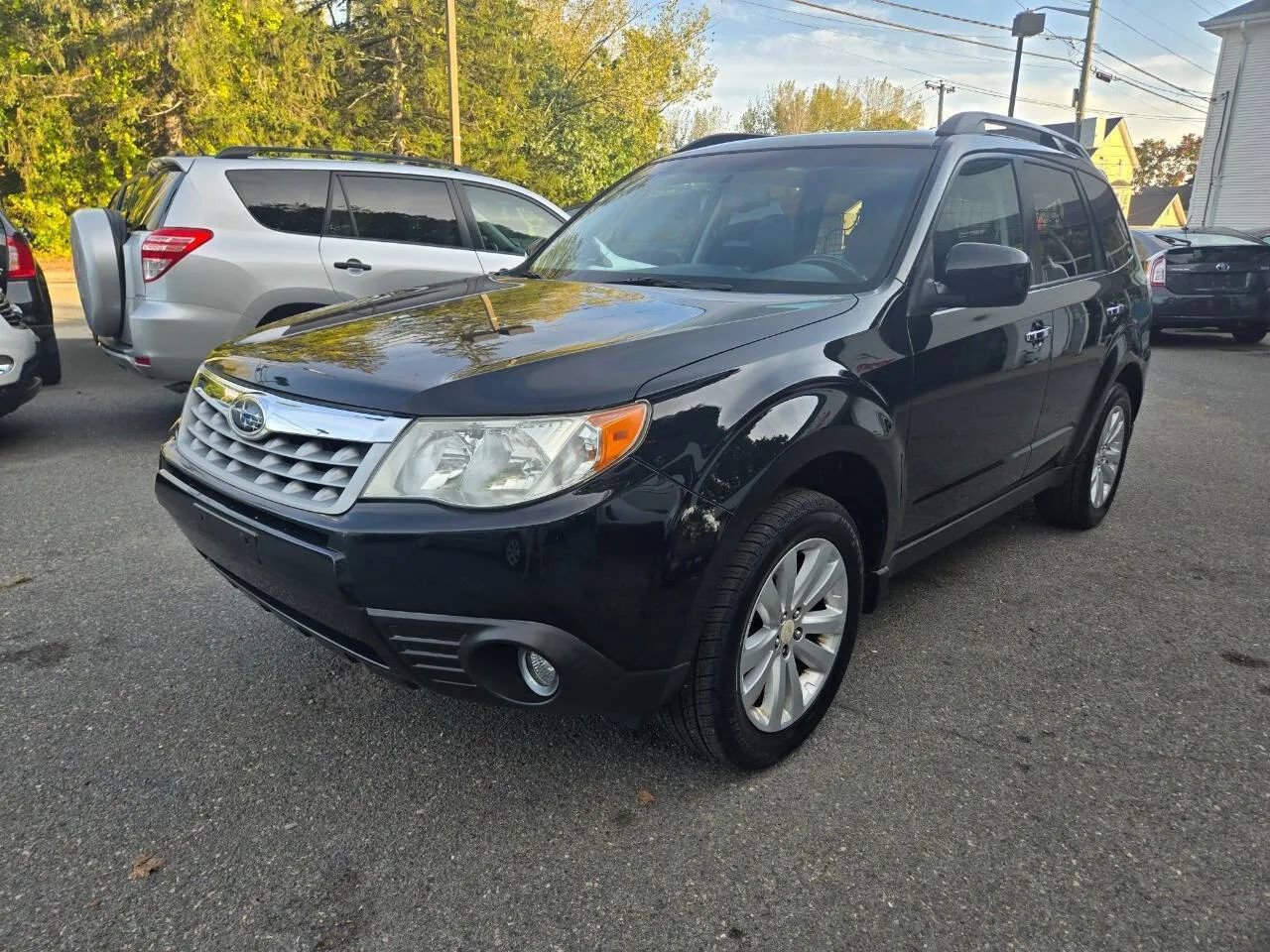 Used 2011 Subaru Forester 2.5X Limited image 6