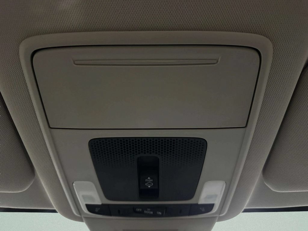 Used 2023 Honda CR-V EX-L image 23