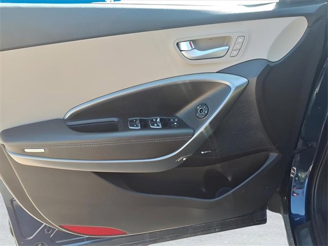 Used 2017 Hyundai Santa Fe Sport image 12