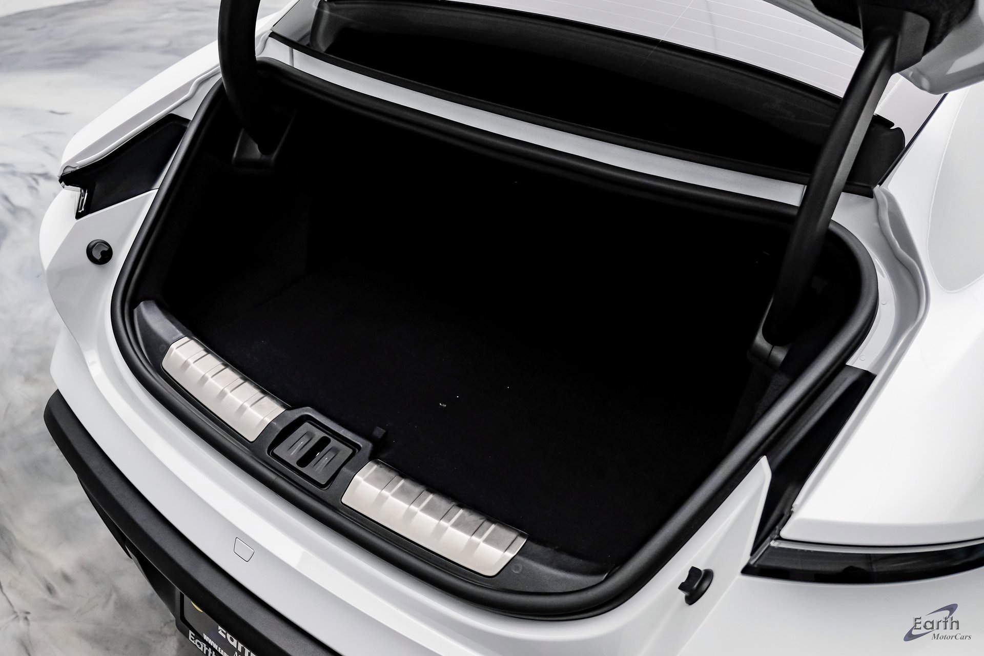 Used 2020 Porsche Taycan Turbo S image 89