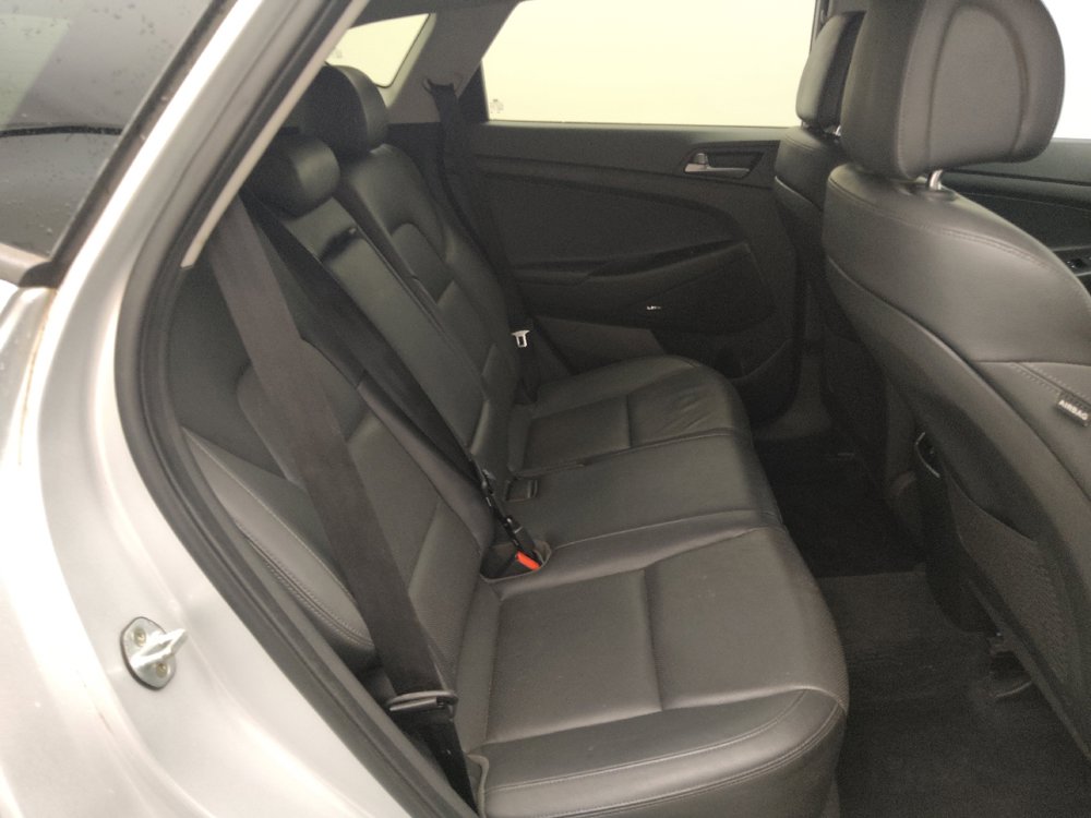 Used 2017 Hyundai Tucson SE Plus FWD image 19