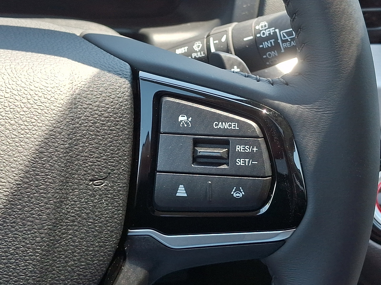 Certified 2025 Honda Odyssey Touring image 23
