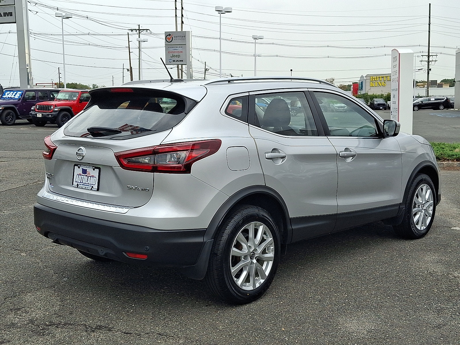 Used 2022 Nissan Rogue Sport SV AWD/4WD image 7