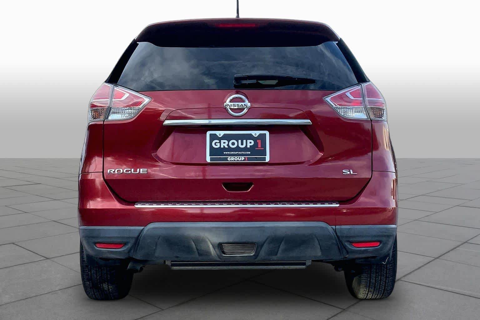 Used 2016 Nissan Rogue SL w/ SL Premium Package FWD image 5
