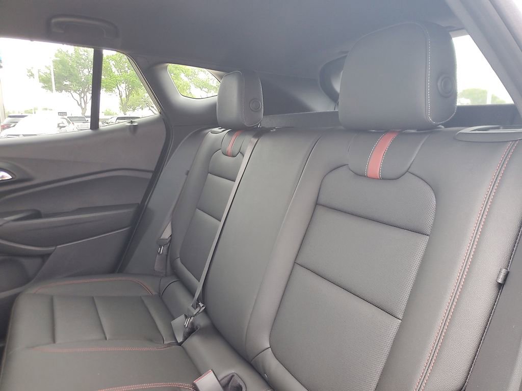 New 2026 Chevrolet Trax RS image 9