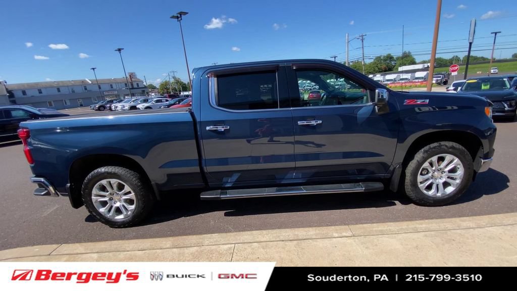Certified 2022 Chevrolet Silverado 1500 LTZ AWD/4WD image 11