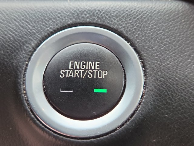 Used 2019 GMC Terrain Denali w/ Advanced Safety Package AWD/4WD image 10