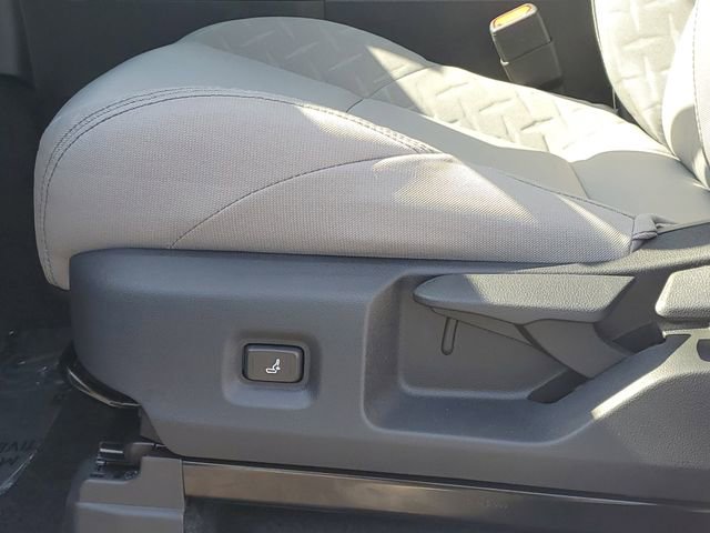 Used 2025 Toyota Tacoma SR5 image 12