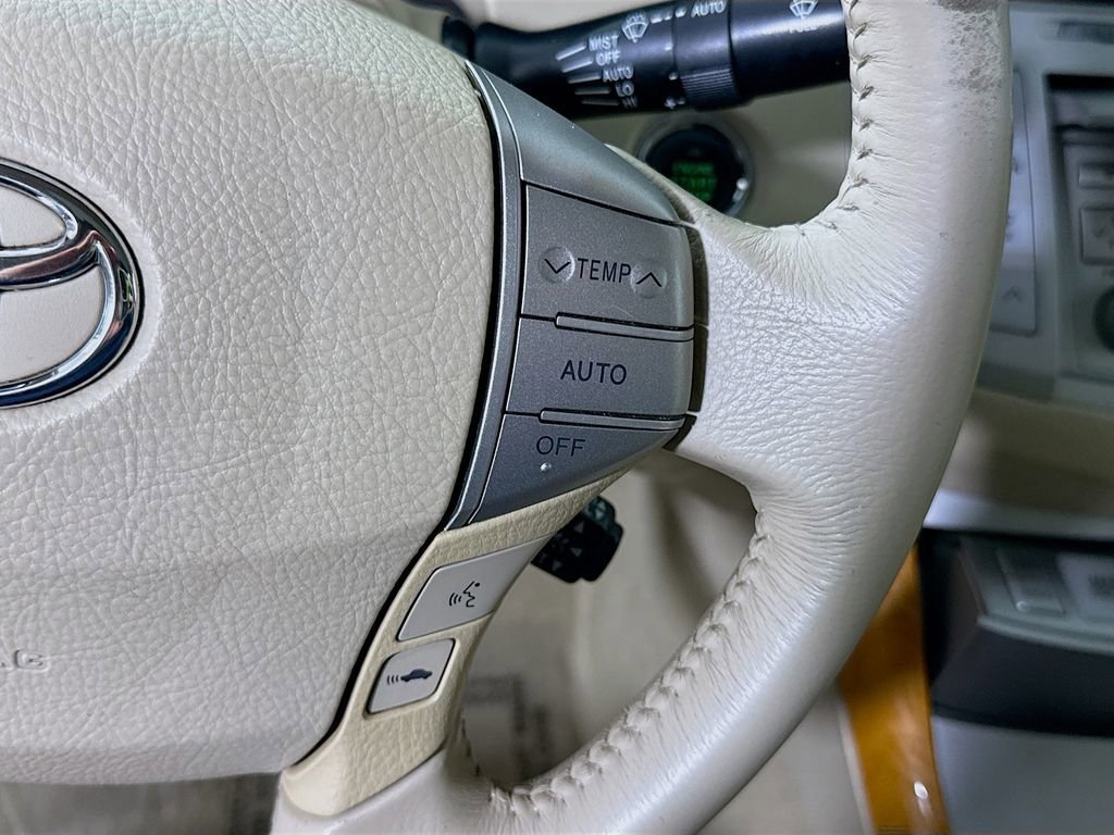Used 2007 Toyota Avalon Limited FWD image 22