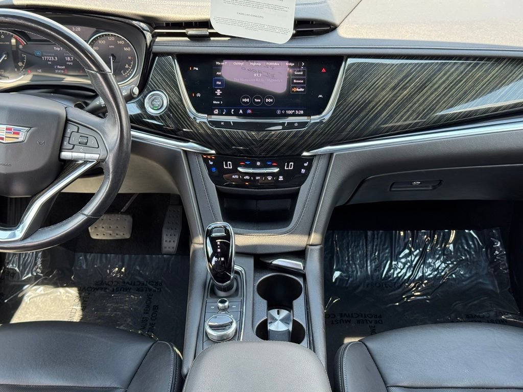 Certified 2023 Cadillac XT6 Premium Luxury FWD image 27