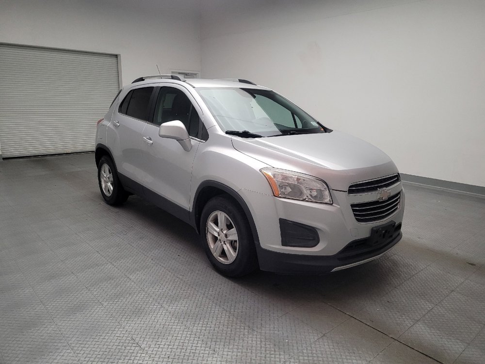 Used 2016 Chevrolet Trax LT w/ LT Convenience Package FWD image 13