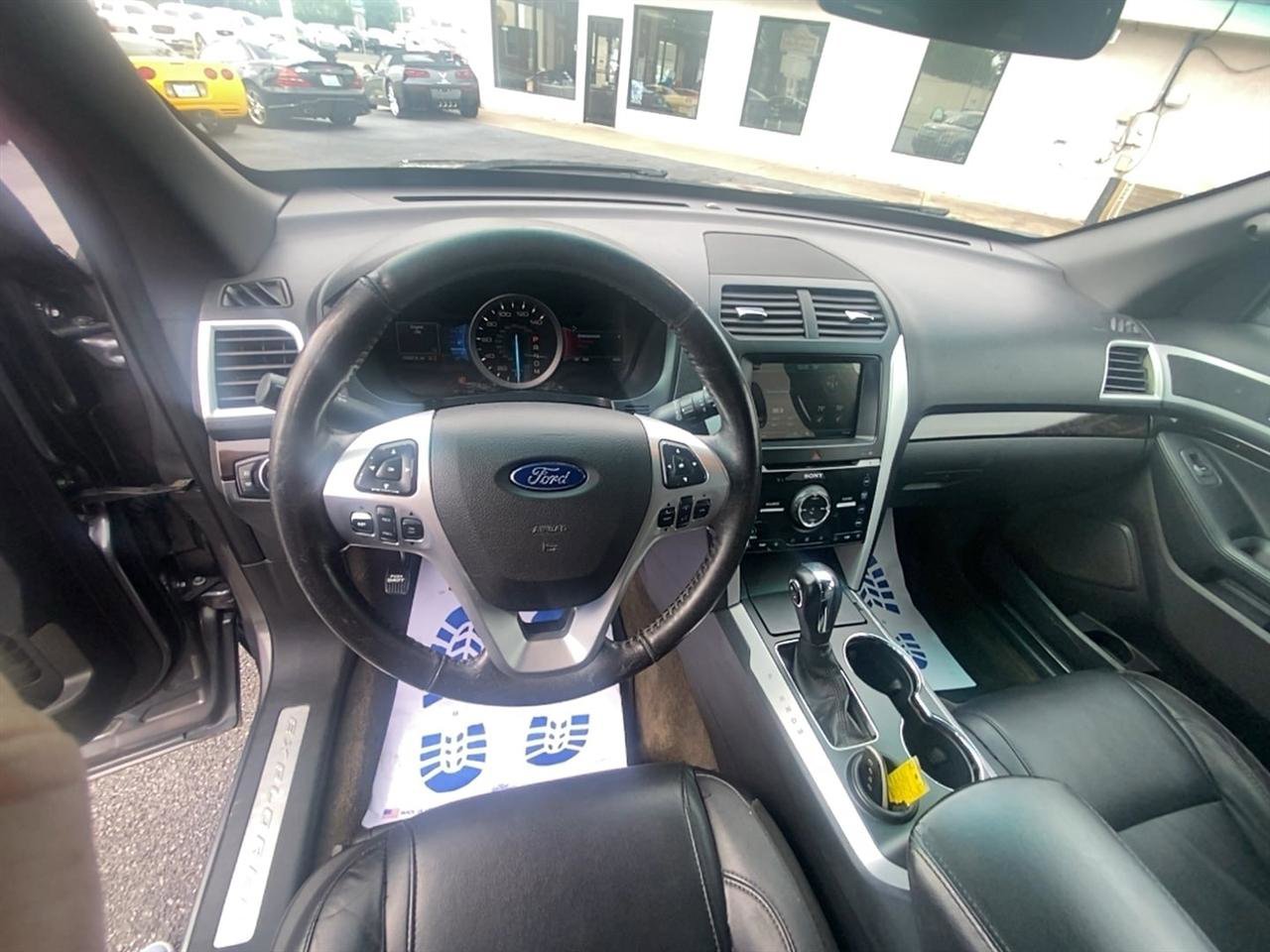 Used 2014 Ford Explorer Limited FWD image 12