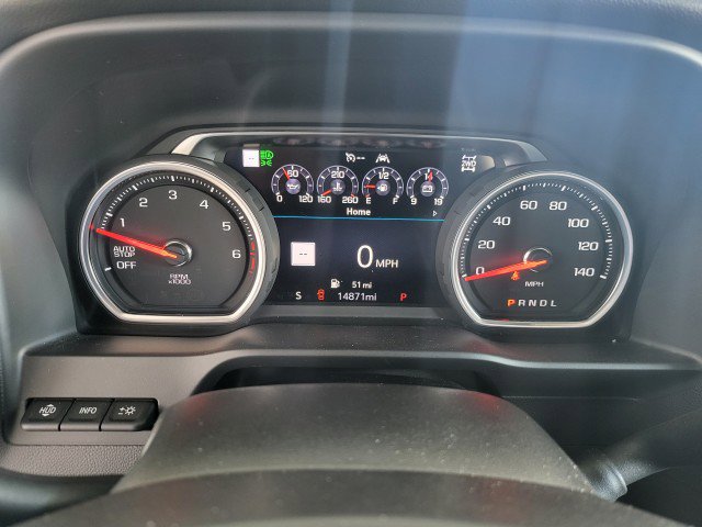 Used 2019 Chevrolet Silverado 1500 High Country w/ Technology Package image 5
